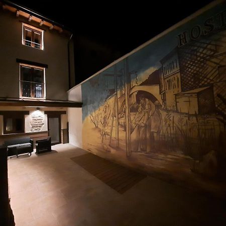 Hostal La Rua إستيلا المظهر الخارجي الصورة