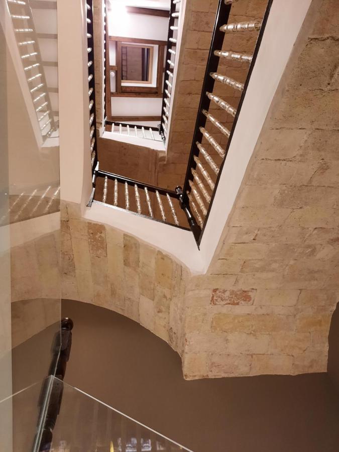 Hostal La Rua إستيلا المظهر الخارجي الصورة