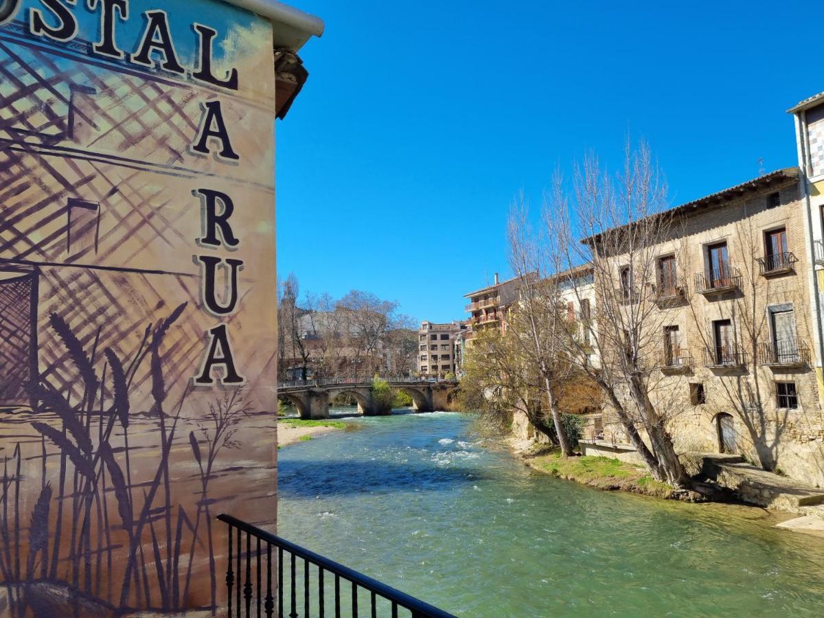 Hostal La Rua إستيلا المظهر الخارجي الصورة