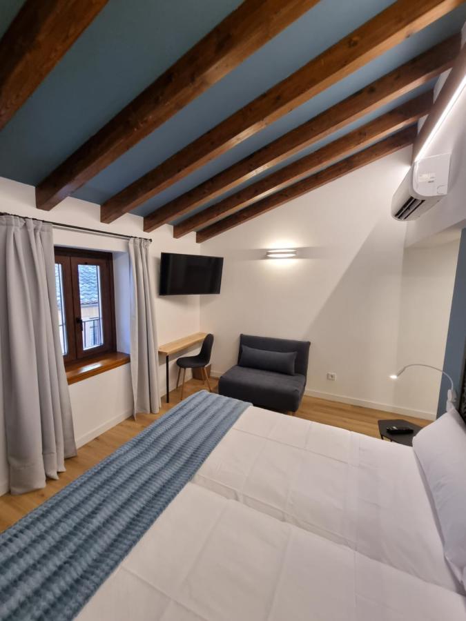 Hostal La Rua إستيلا المظهر الخارجي الصورة